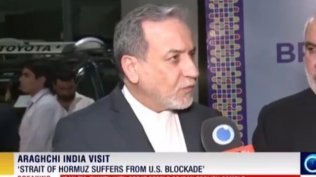 عراقچی: از نظر ما، تنگه هرمز برای تمامی کشتی‌های تجاری باز است