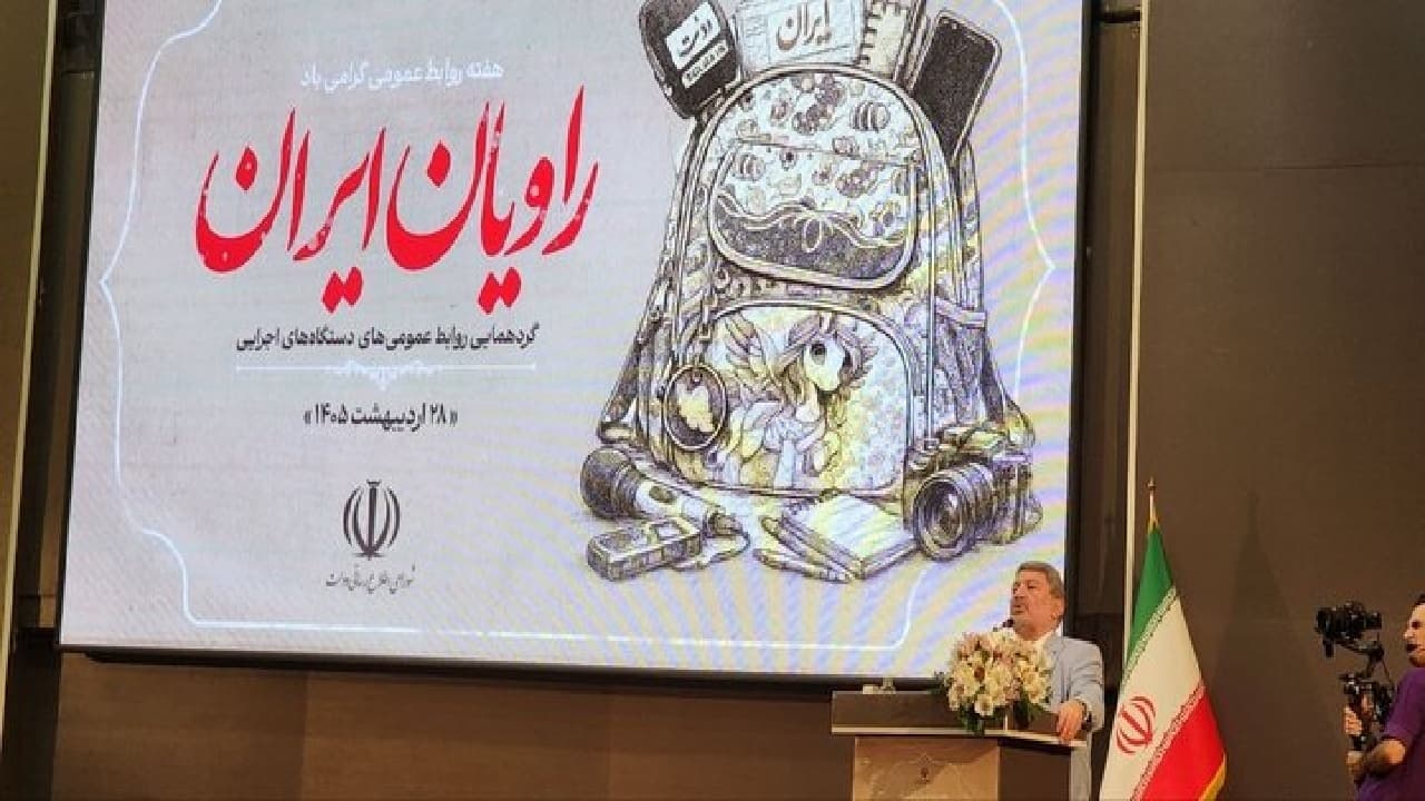 حضرتی: سیاست قطعی دولت گشایش اینترنت بین الملل و رفع فیلترینگ است