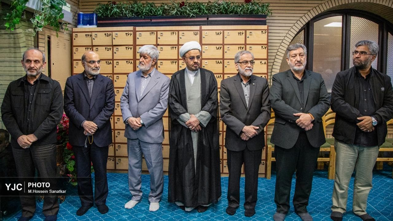 آیین یادبود شهید دکتر علی لاریجانی در مسجد بلال صدا و سیما