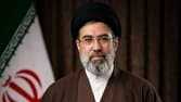 ماجرای توسل حضرت آیت‌الله سیدمجتبی خامنه‌ای به امام رضا (ع) برای آزادی رهبر شهید از زندان پهلوی + فیلم