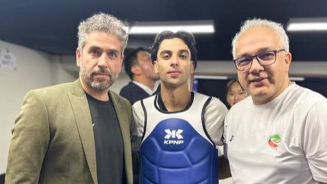 مدال طلا بر سینه ابوالفضل زندی نقش بست
