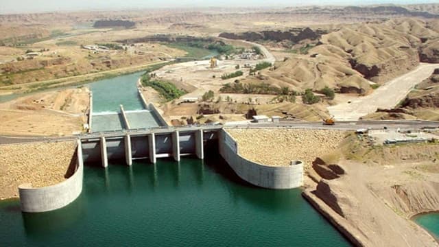 فتح قله تولید انرژی در شصت سالگی دز؛رکورد ۲۰ ساله تولید برق در فروردین ماه شکسته شد