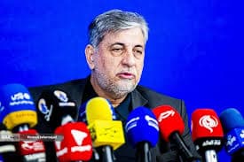 نجفی، رئیس پژوهشگاه علوم انسانی و مطالعات فرهنگی: در تجمعات شبانه شعارهای ملی مقدس شده است