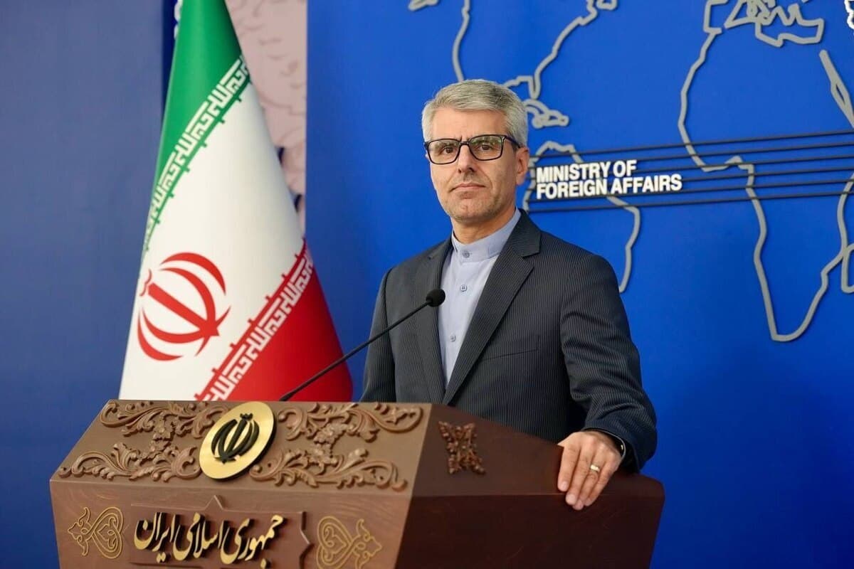 بقایی: تمرکز مذاکرات بر خاتمه جنگ است؛ مذاکرهای در موضوع هستهای نداریم