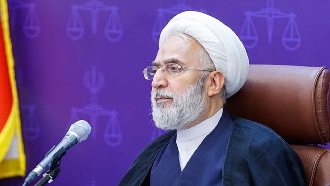 تأکید دادستان کل کشور بر قانونمندی در تمام سطوح جامعه/ لزوم جلوگیری از قاچاق کالاهای اساسی