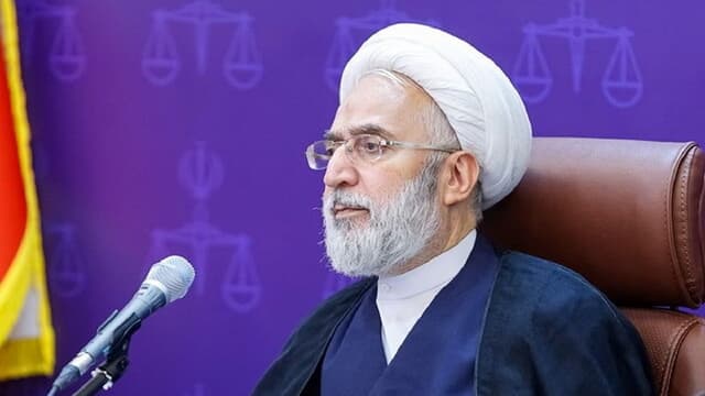 تأکید دادستان کل کشور بر قانونمندی در تمام سطوح جامعه/ لزوم جلوگیری از قاچاق کالا‌های اساسی