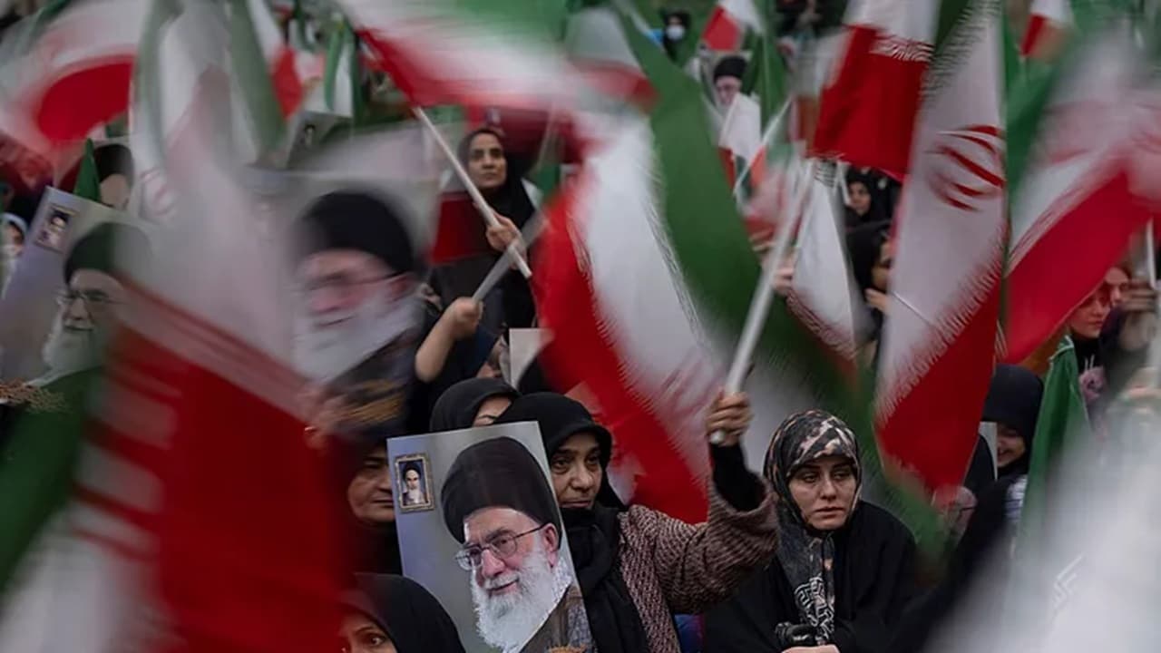 معامله بزرگ یا تسلیم تاریخی؛ پشت‌پرده خروج ذلت‌بار ترامپ از جهنم خودساخته تهران