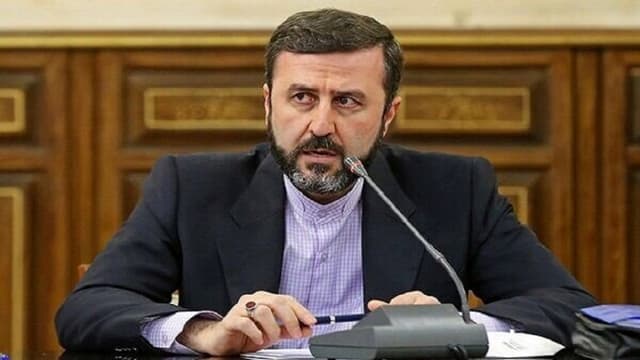 مذاکرات فنی ایران و آمریکا از امروز در سوئیس به ریاست غریب‌آبادی/ بازگشت تیم اصلی به کشور