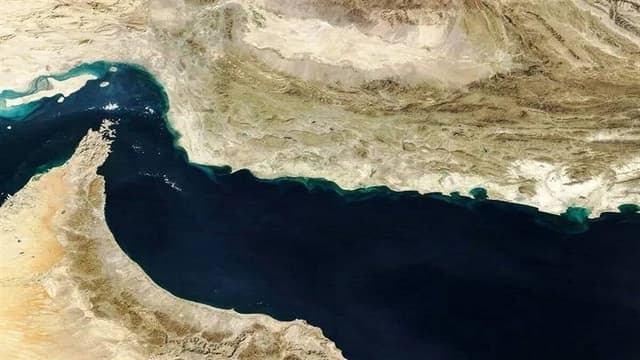 مذاکرات در مورد تنگه هرمز بر اساس طرح پیشنهادی عمان