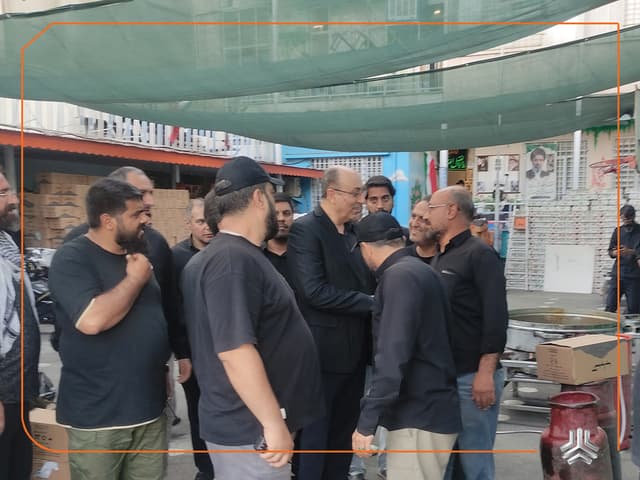 بازدید مدیرعامل گروه سایپا از موکب «محمد رسول‌الله»/ خدمت‌رسانی خانواده بزرگ سایپا به عزاداران در نزدیکی مصلای امام خمینی(ره)
