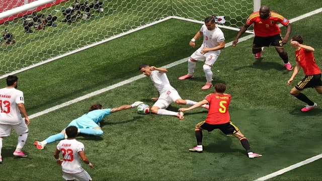 علی رضا بیرانوند در تیم منتخب جام جهانی ۲۰۲۶