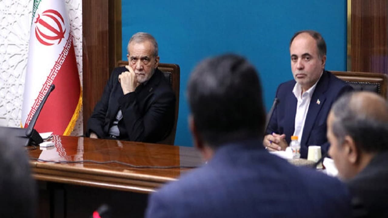 پزشکیان: با هر تخلف، سوءاستفاده یا اخلال در روند تأمین کالا‌های اساسی، با قاطعیت برخورد می‌شود