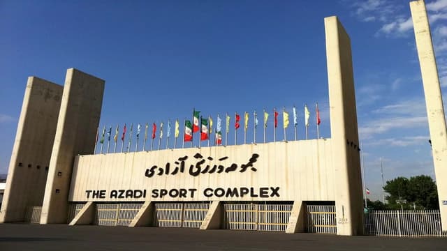 بنویسید شرکت توسعه؛ بخوانید توقفِ توسعه/ آزادی اسیر بازسازی!