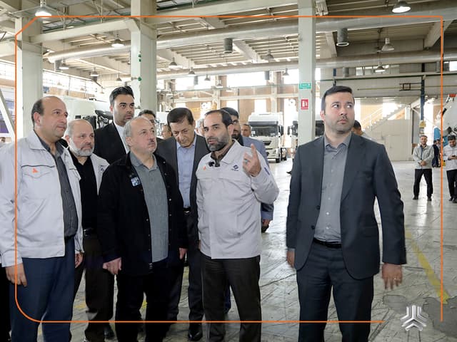 معاون وزیر کشور از ظرفیت‌های تولیدی سایپا دیزل بازدید کرد/ توسعه همکاری سایپا دیزل و وزارت کشور در تأمین ناوگان خدمات شهری