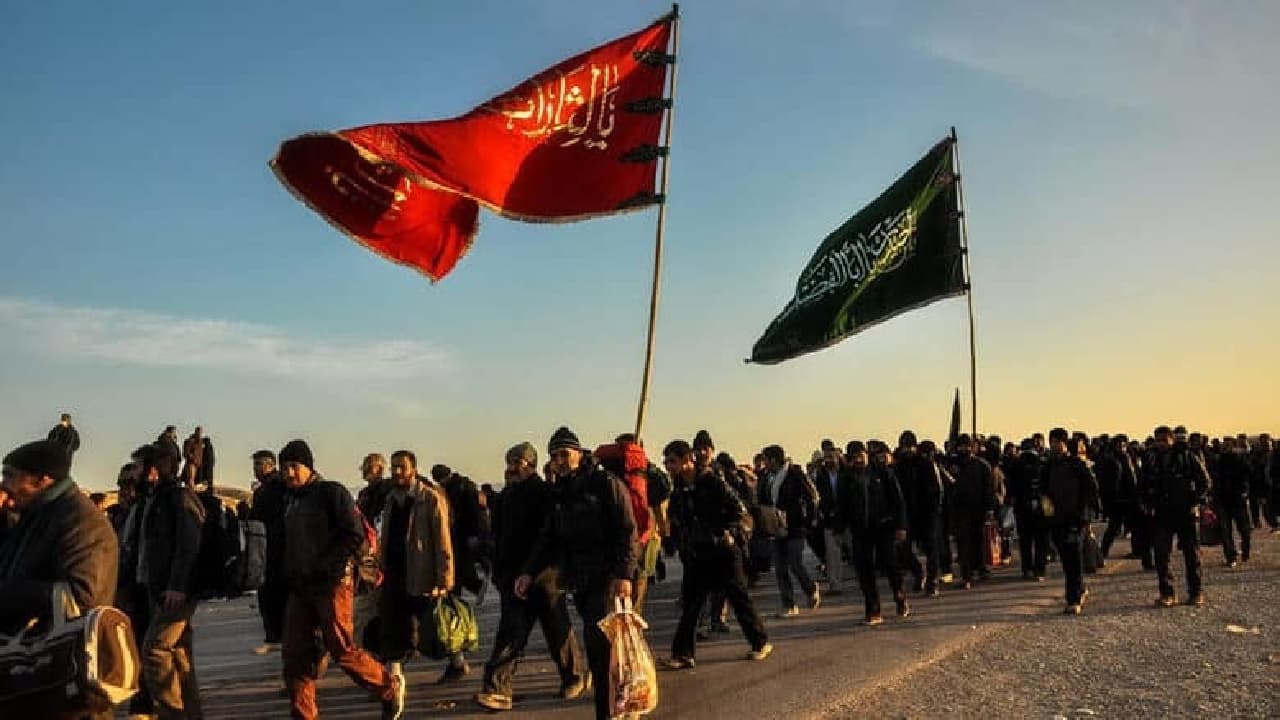 از سفر کربلا می‌آیند...