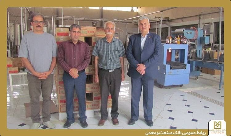 بازدید مدیربانك صنعت و معدن استان كرمانشاه از شركت صنایع غذایی و آشامیدنی سیروان دالاهو
