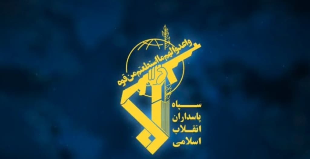 سپاه: ناوشکن‌های رزمی DDG-۱۱۹ و DDG-۵۳ آمریکا مورد حمله قرار گرفتند