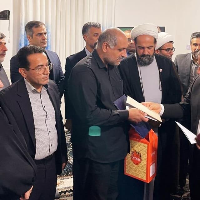تجلیل از خانواده شهید عباسی در استان گلستان