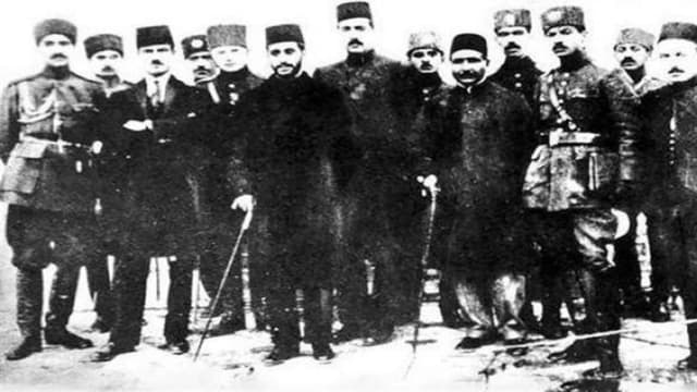 چرا رضاخان بعد از کودتا ناراحت شد؟