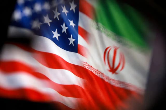 تعدد میانجی‌ها می‌تواند مسیر مذاکرات را پیچیده کند/ شانس بازگشت ایران و آمریکا به میز مذاکره بسیار بالاست