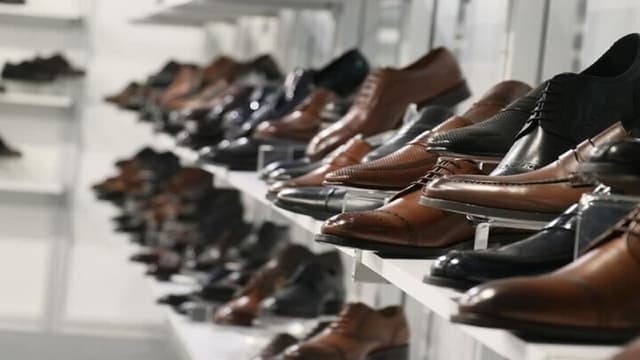 وقتی پای صادرات کفش قم لنگ می‌زند / از بی توجهی به بازار‌های هدف تا چالش تعهد ارزی