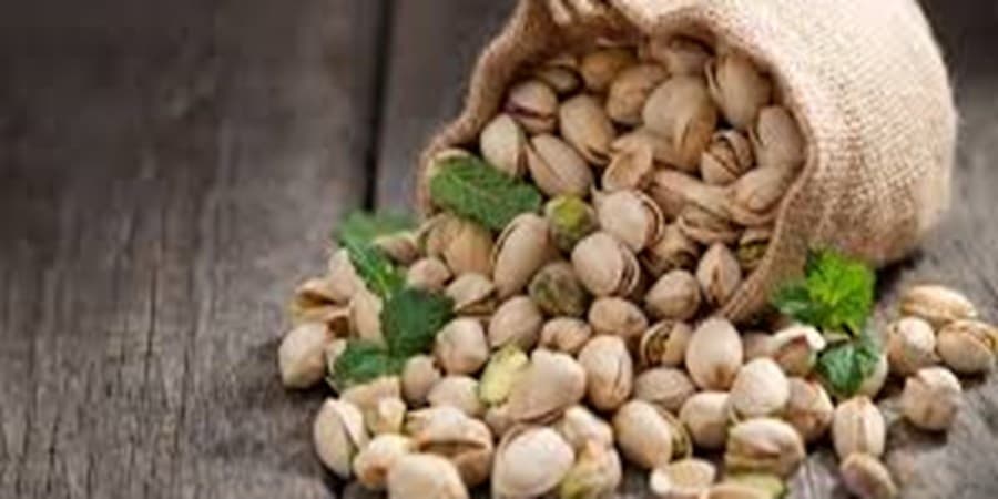 قول وزیر جهاد برای رفع مشکلات صادرات پسته به اروپا