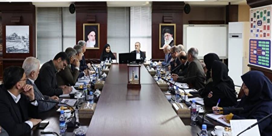بازدید سرزده رئیس جمهور از وزارت راه و شهرسازی