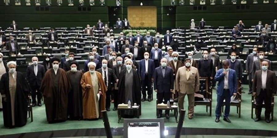 نشست مشترک مجلس و قوه قضائیه برگزار شد