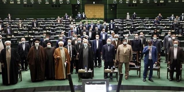 نشست مشترک مجلس و قوه قضائیه برگزار شد