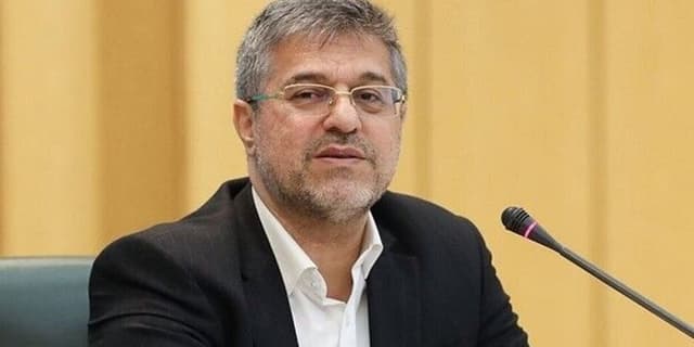 معاون ارزی بانک مرکزی: سایر بازارهای ارزی در مرکز مبادله ادغام می شوند