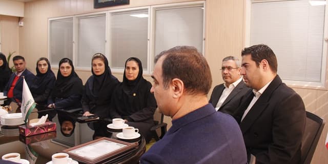 دیدار مدیرعامل با همکاران امور حقوقی و قراردادها