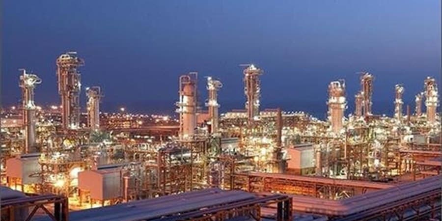 استمرار روند تولیدات پالایشگاه شازند