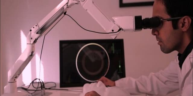 شبیه‌ساز ایرانی جراحی چشم؛ فناوری پیشرفته با یک‌سوم قیمت نمونه خارجی