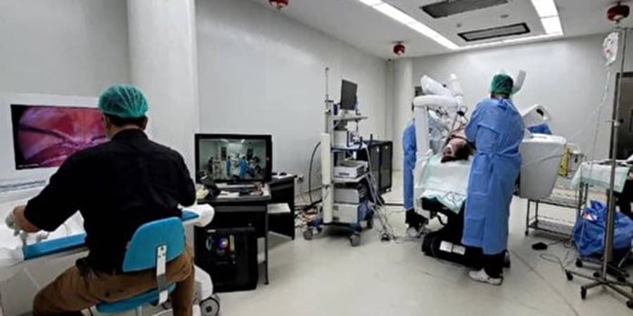 جراحی رباتیک از راه دور در اندونزی راه اندازی شد
