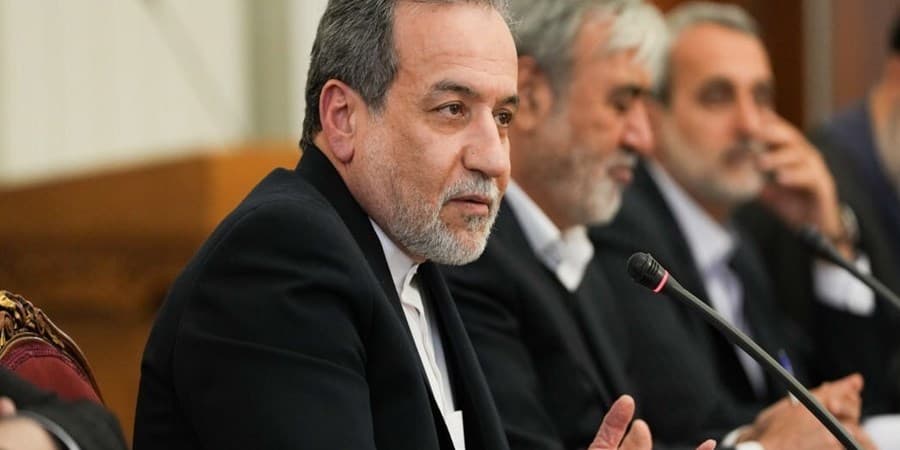 حضور عراقچی در کمیسیون امنیت ملی مجلس
