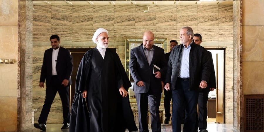 برخی مخالفان فیلترینگ، سود مالی دارند!