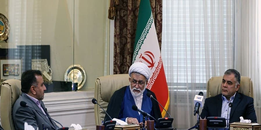 تحریم وزیر نفت بر خلاف قواعد و حقوق بین‌الملل است