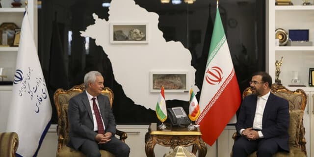 کنسولگری تاجیکستان در شیراز تأسیس شود