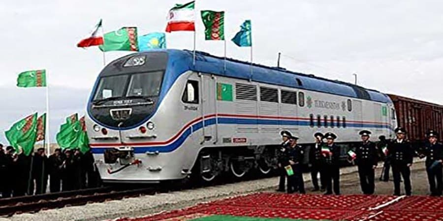 توافق ایران و ترکمنستان برای راه‌اندازی قطار مسافری