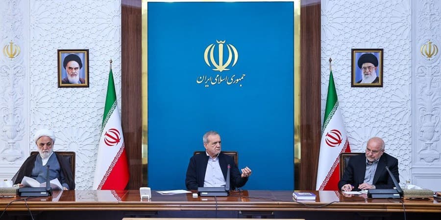 تدوین راهبردی جامع، با محوریت کاهش شدت مصرف انرژی