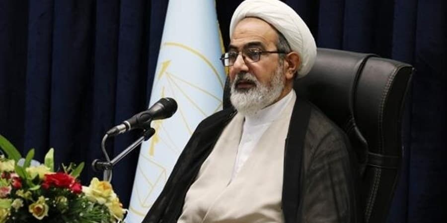 احداث دیوار‌های حائل در تمام مرز‌های خاکی کشور