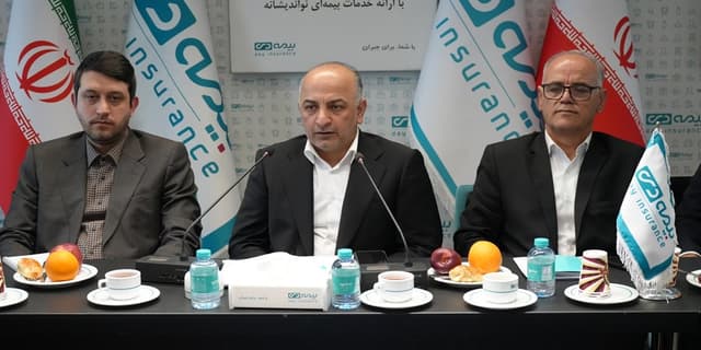 عبداللهی در مراسم تجلیل از نمایندگان فروش برتر: بیمه دی در آستانه رکوردهای جدید
