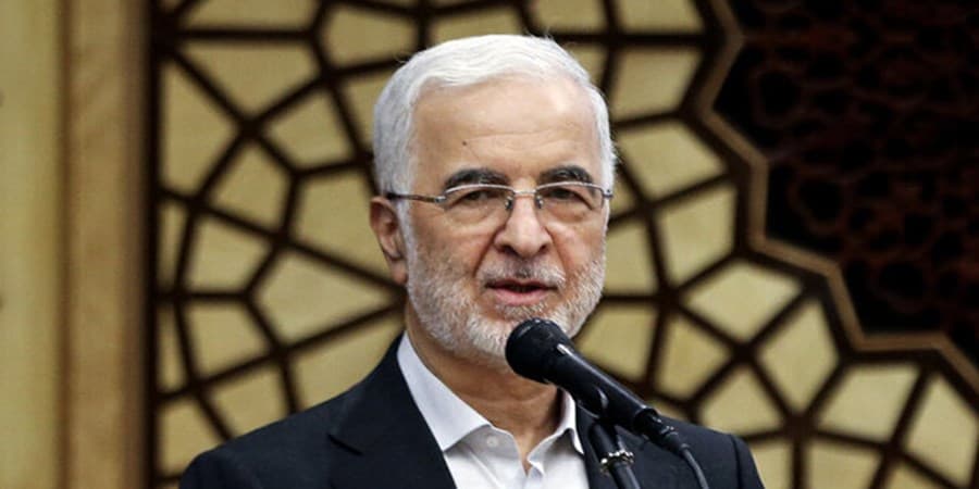 مؤمنی: باید فرش قرمز برای سرمایه‌گذار پهن کرد