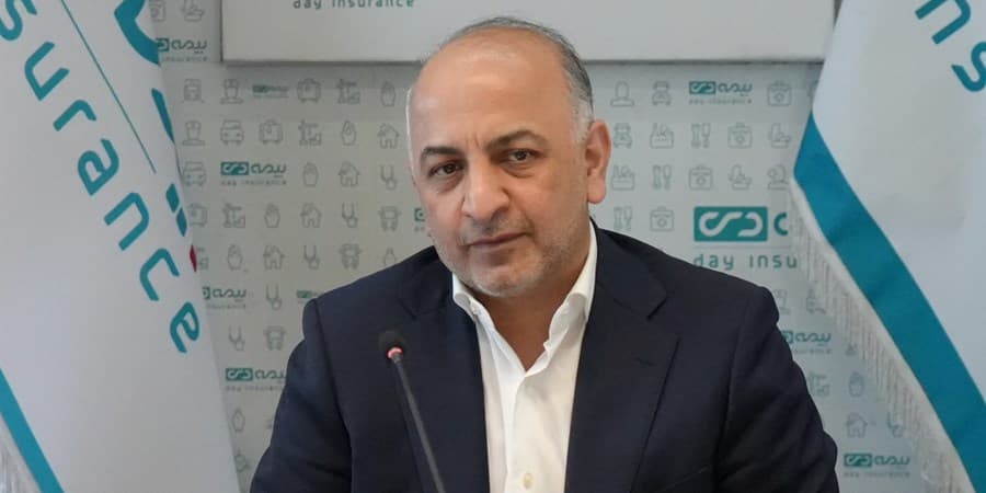 عبداللهی در دیدار با کارکنان و نمایندگان بیمه دی در استان خراسان رضوی: بیمه دی در مسیر شکوفایی و تعالی
