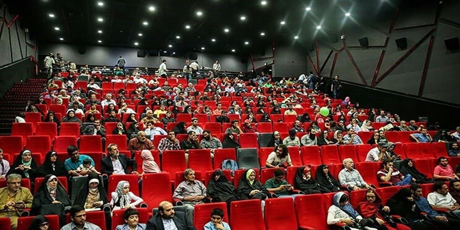 رقابت داغ کمدی‌ها با فیلم پرحاشیه این روزهای سینما