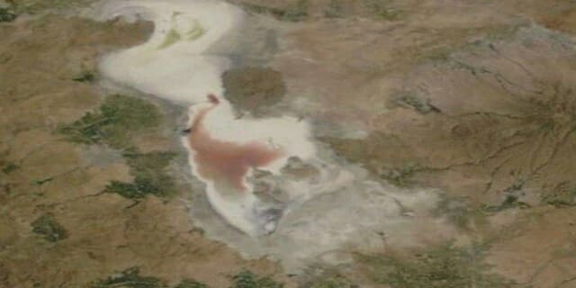 احتمال خشکی کامل دریاچه ارومیه تا آخر تابستان