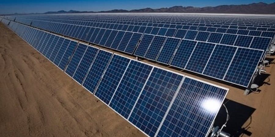 فراخوان جذب سرمایه‌گذار برای نیروگاه‌های خورشیدی در شبکه ریلی کشور