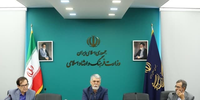 صالحی: نوشتن سند، زبانی مشترک بین هنرمند و حاکمیت ایجاد می‌کند