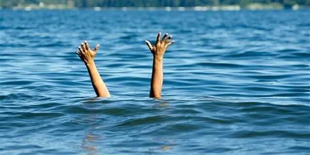 جان‌باختن سه دانش‌آموز تهرانی در سواحل رامسر/آموزش و پرورش: اردو ارتباطی با ما نداشت