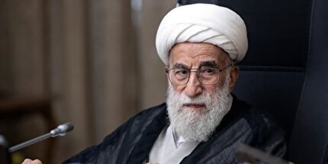 حماسه اربعین چراغ راه حق‌طلبان جهان است